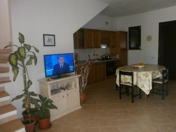 Residenza Li Fureddi Appartement San Teodoro  Buitenkant foto